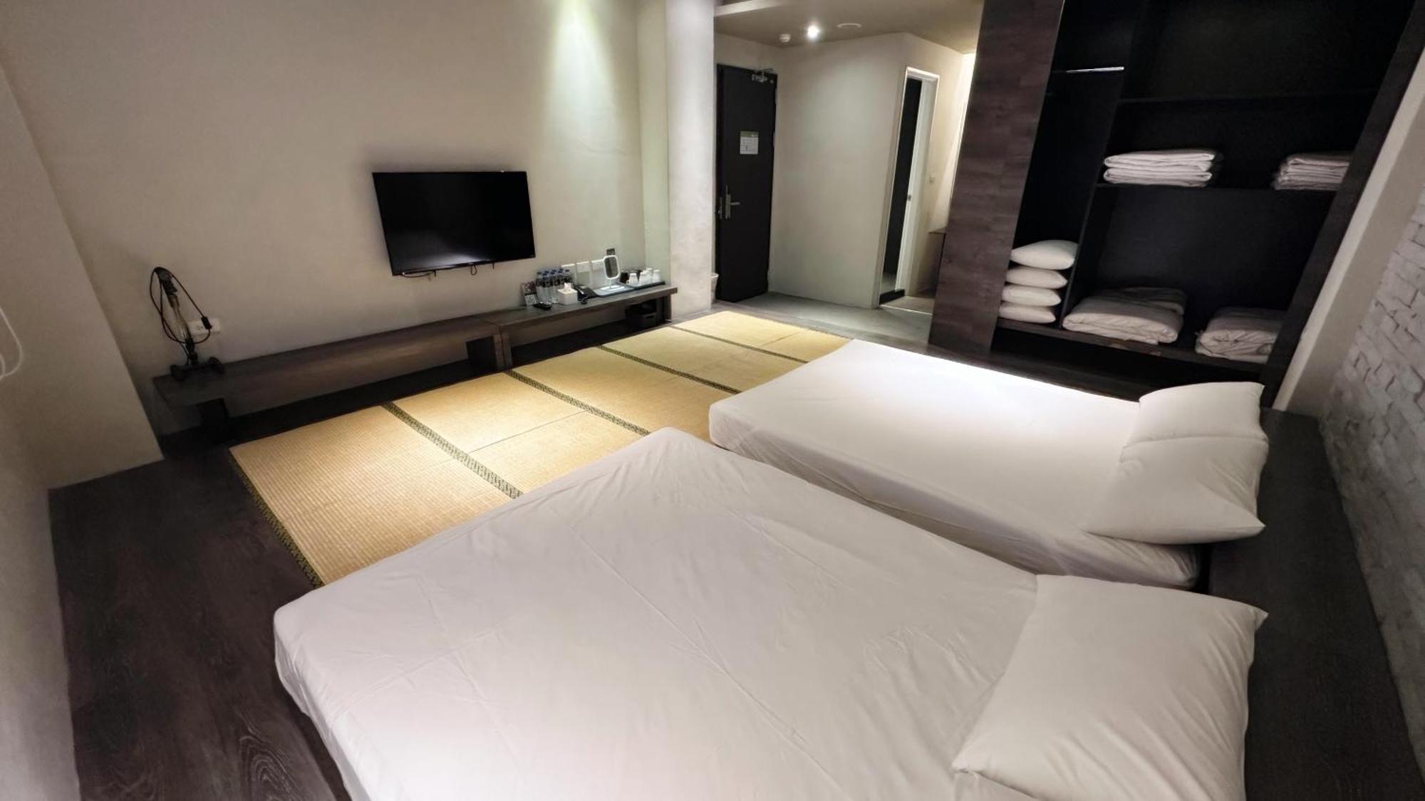 Kiwi Express Hotel-Taichung Station II Luaran gambar