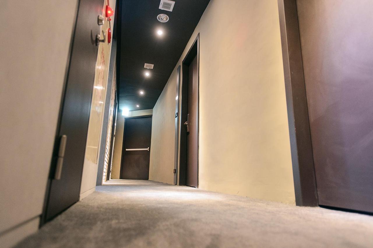 Kiwi Express Hotel-Taichung Station II Luaran gambar
