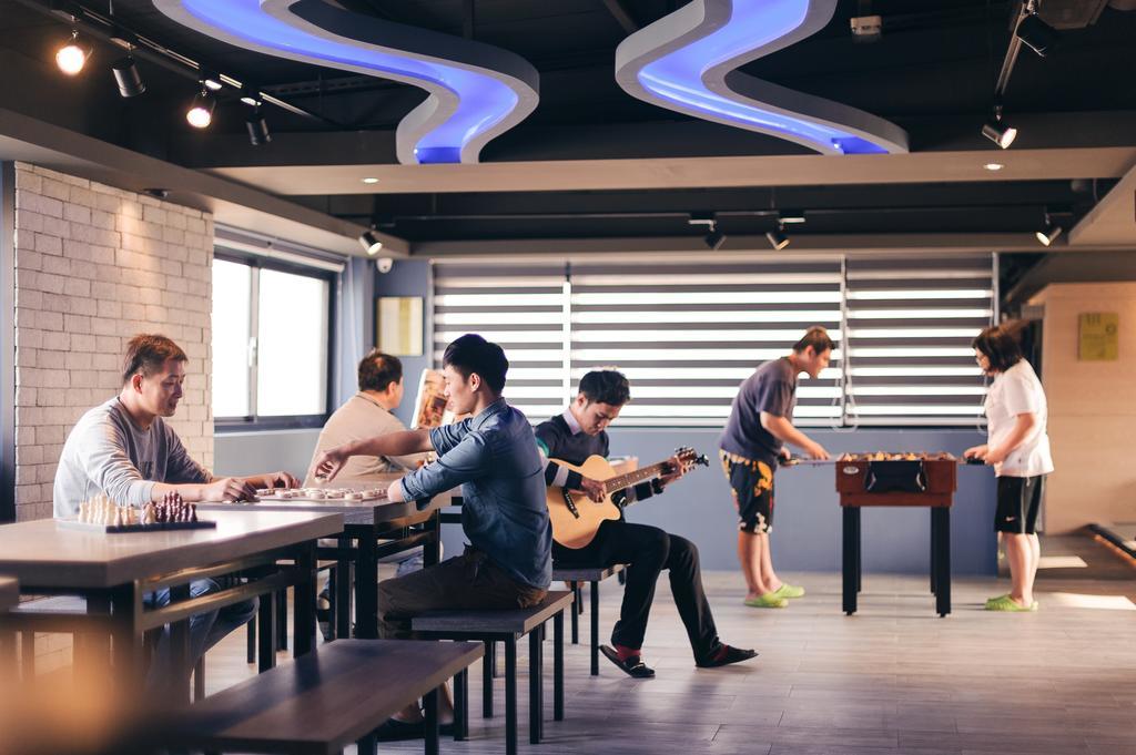 Kiwi Express Hotel-Taichung Station II Luaran gambar