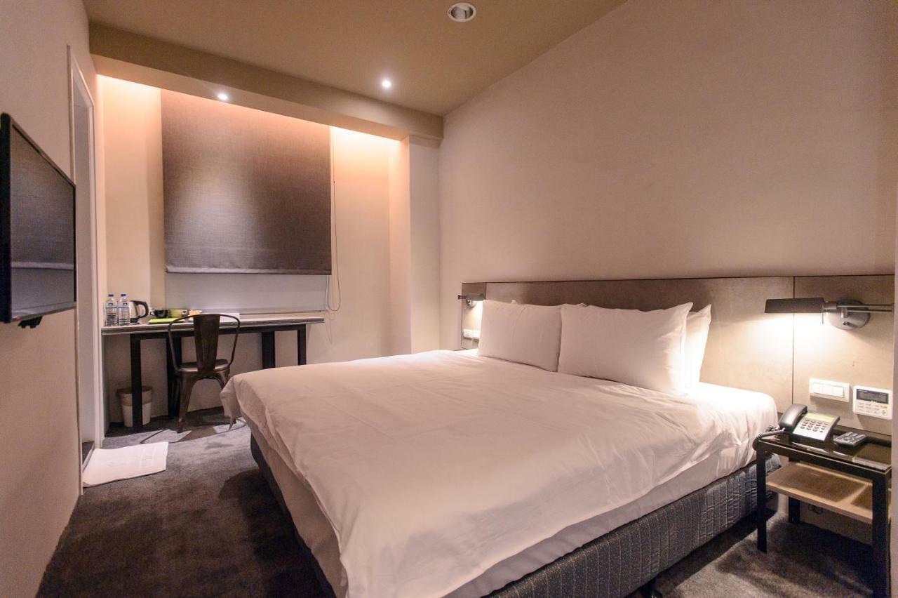 Kiwi Express Hotel-Taichung Station II Luaran gambar